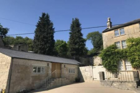 BARLEY - cosy stylish apartment - easy access to Bath and many nearby attractions